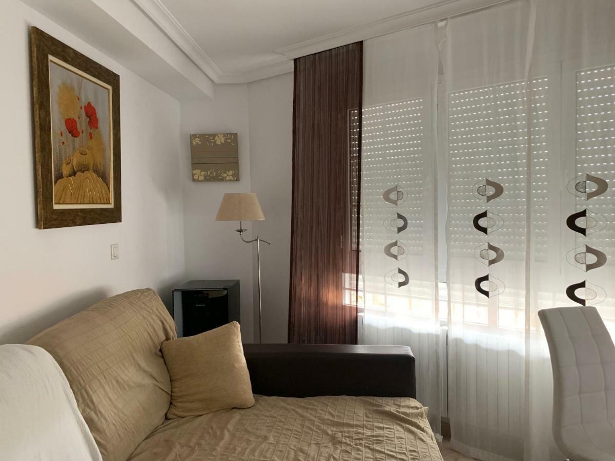 Ferienwohnung Bonito Alojamiento Junto A La Plaza De Toros Con Garage Albacete Exterior foto